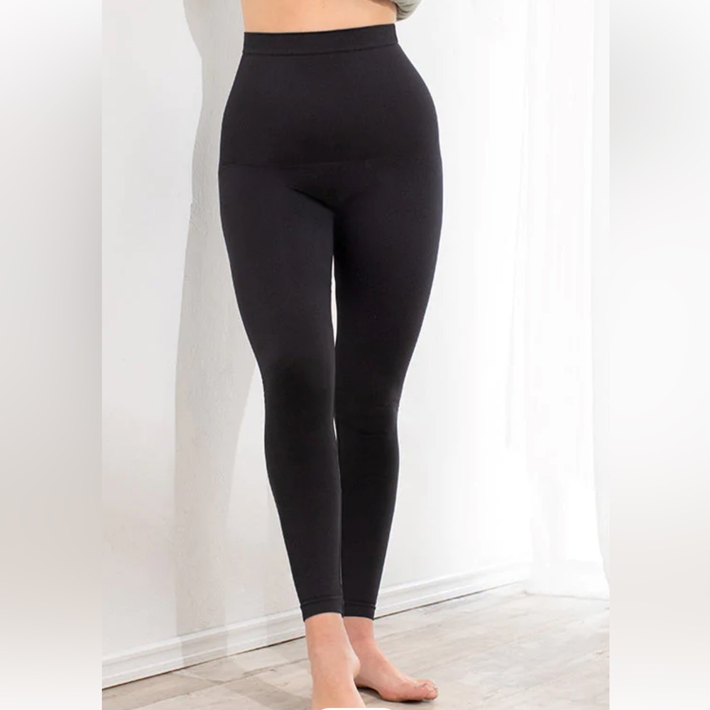 High-waisted leggings